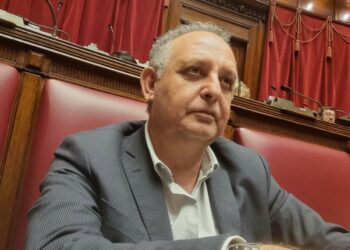 Crotone, il segretario provinciale di Forza Italia Sergio Torromino rassegna le dimissioni: “Con coerenza e dignità, inizia per me un nuovo cammino”