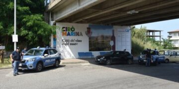 Crotone, bilancio positivo dell’operazione “Ferragosto sicuro” della Polizia di Stato