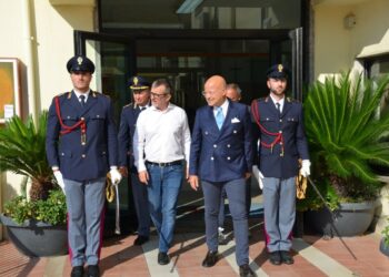 Visita del Sottosegretario alla Giustizia Delmastro delle Vedove alla Questura di Crotone