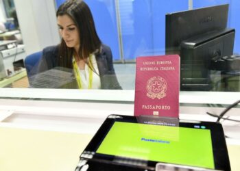 Cirò Marina al primo posto in provincia per passaporti rilasciati grazie al progetto Polis di Poste Italiane
