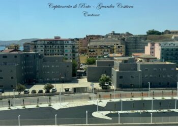 Capitaneria di Porto di Crotone sequestra impianto di 60.000 mq per la lavorazione di inerti e calcestruzzo