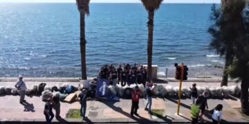 Calabria: rimosse più di 4 tonnellate di plastica e rifiuti dai volontari Plastic Free nel weekend