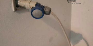 Mesoraca: tre persone denunciate dai Carabinieri per furto aggravato di energia elettrica