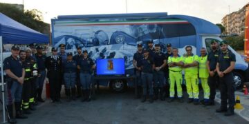 Crotone, “E…state con noi”: Polizia Stradale tra cittadini e controlli contro guida alterata