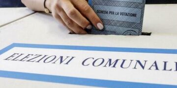 Agevolazioni di viaggio per gli elettori di Carfizzi in vista della ripetizione del voto del 26 e 27 ottobre 2025