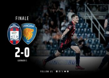 Calcio, Serie C, 5a giornata: Crotone-Siracusa 2-0