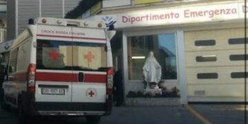 Bambino di 11 anni di Cirò Marina precipita dal balcone a Roma per salutare la sorellina: Rocco lotta per la vita