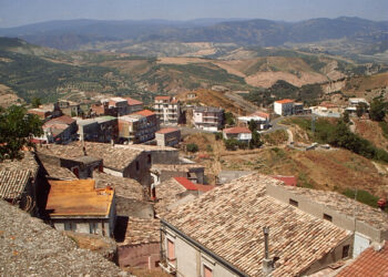 Crucoli: ricostruire la Comunità, per il Bene Comune