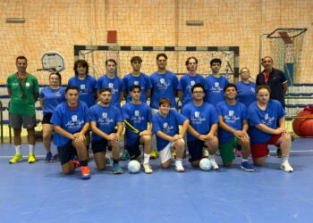 Pallamano Crotone riparte dalla formazione dei giovani: al via la 48ª stagione con campionato Under 18 e open day al Palakrò