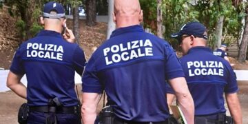 Cirò Marina, la Polizia Locale sequestra un ristorante per violazione delle ordinanze comunali