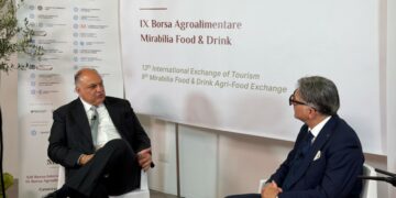 Turismo e intelligenza artificiale, Calabrese: “Utilizzarla per trasformare la tutela del patrimonio in una straordinaria opportunità”