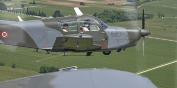 Aeronautica Militare: Corso di Cultura Aeronautica a Crotone