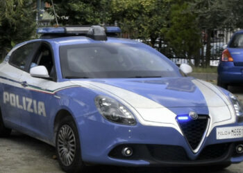 Crotone: la Polizia di Stato effettua operazione antidroga e arresta due giovani