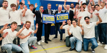 Ryanair investe in Calabria: il CEO Wilson visita l’Academy e annuncia il nuovo hangar a Lamezia