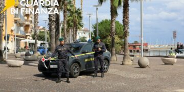 (VIDEO) GdF Crotone: ’Ndrangheta, su disposizione della DDA di Catanzaro arrestati 3 soggetti e sequestrati beni per oltre 1 milione di euro