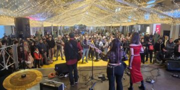 “Fuori dal Garage” travolge Crotone: talenti emergenti, rap, band e gli IMama illuminano il Natale al Centro