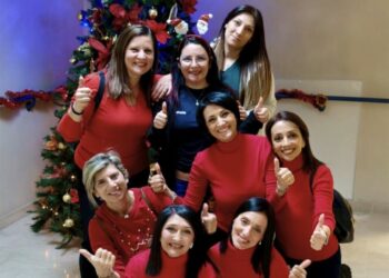 “Un sorriso per allietare il cammino, una benedizione per proteggerlo”: Free Body porta il Natale ai pazienti della clinica Santa Rita