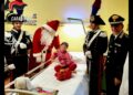 Crotone, il Babbo Natale dei Carabinieri porta sorrisi e doni ai piccoli pazienti della Pediatria dell’Ospedale San Giovanni di Dio