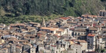 Anziano di Longobucco: dopo le dimissioni dall’ospedale, dove è stato fatto tutto il necessario, attivata subito la presa in carico e garantita l’assistenza domiciliare