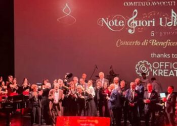 “Note Fuori Udienza” a Crotone il 18 dicembre: una serata di musica, cuore e solidarietà da record