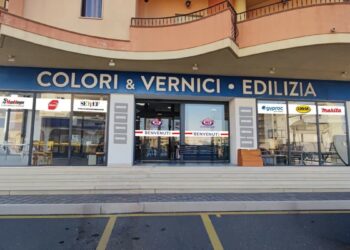 Cirò Marina, Mv Color amplia i servizi offerti: duplicazione chiavi auto di nuova generazione