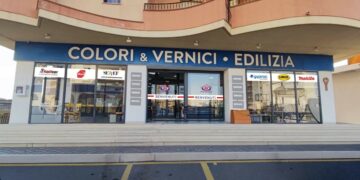 Cirò Marina, MV Color amplia i servizi offerti: duplicazione chiavi auto di nuova generazione