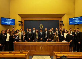 Calabria virtuosa contro la plastica: sette Comuni premiati con il riconoscimento Plastic Free 2026