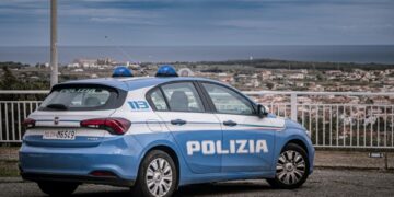 Crotone: la Polizia di Stato effettua controlli a Isola di Capo Rizzuto e nel Capoluogo e sequestra prodotti alimentari privi di tracciabilità