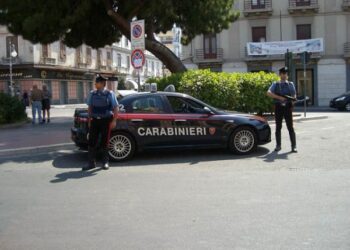 Crotone, sequestrato oltre un chilo di cocaina durante un controllo stradale: arrestati due uomini