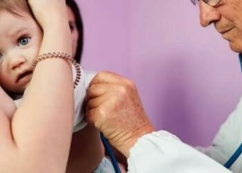 Crucoli senza pediatra da ottobre 2024: famiglie costrette a lunghe attese e visite private