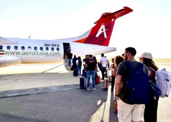 Aeroporto di Crotone, Ferrari e Barbuto incontrano Occhiuto: al centro voli, continuità territoriale e futuro dello scalo