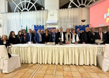 Petilia Policastro, il Rotary unisce solidarietà e bellezza: successo per la cena benefica alla “Favola Antica”