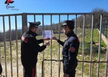 Sequestro della discarica “Spuntone – Chianette” a Cotronei: indagini della Procura di Crotone su presunte criticità nella bonifica