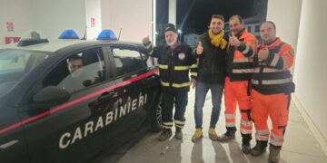 Cariati, ritrovato nella notte l’anziano scomparso: sta bene grazie a Protezione Civile “i Falchi” e Carabinieri