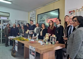 “Un calcio al bullismo e al cyberbullismo”: Lions Club Cirò Krimisa e scuola insieme accanto ai giovani