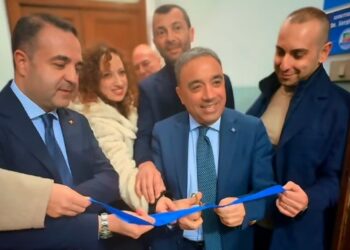 Forza Italia, inaugurata a Cirò Marina la segreteria cittadina in piazza Diaz