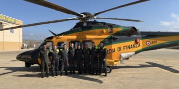 La Nave Scuola “Vaccaro” della Guardia di Finanza fa tappa a Vibo Marina: formazione tra mare, cultura e tecnologia