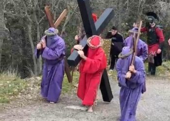 Petilia Policastro, oltre 5 mila fedeli al Calvario del secondo venerdì di marzo alla Santa Spina