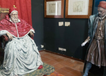 Cirò celebra Luigi Lilio: in Cittadella la scopertura del bassorilievo per la Giornata del Calendario