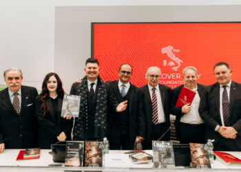 Pirellone, la Calabria protagonista a Milano: successo per “Destination Calabria” della Discover Italy Foundation