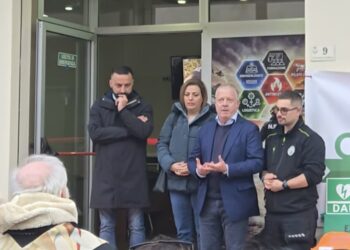 Cirò Marina, inaugurata la nuova sede della N.E.S.T.: donate attrezzature salvavita alla comunità