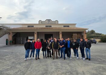 Gli studenti dell’Agrario dell’IIS Gangale in visita alla Tenuta Iuzzolini: tra formazione e tradizione vitivinicola