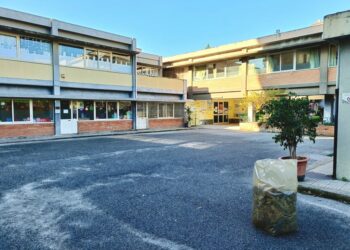 Scuole e sicurezza a Crotone, “Cittadini Liberi” denuncia ritardi nell’accesso agli atti e si rivolge alla Procura