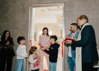 Crucoli Torretta, nuova apertura per i più piccoli: nasce “Avia25”, il mondo dell’abbigliamento 0-16 anni